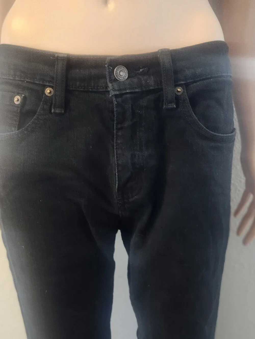Mens black Levi Jeans Regular Size 31 X 32